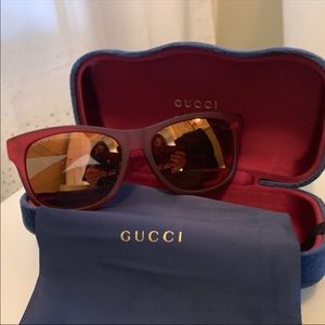 Brand New Gucci sunglasses